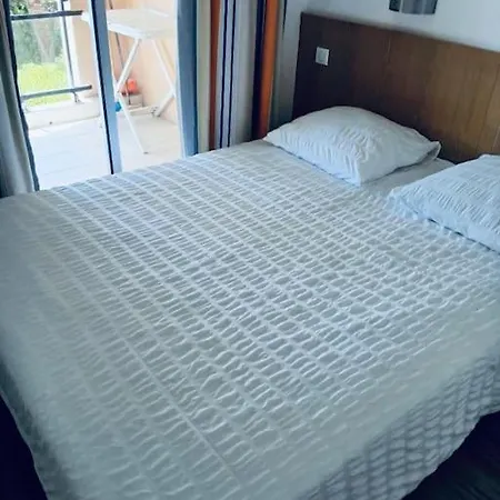 Appartement Le Palmier - Vue Mer - Piscine & Plages A 2min Cannes